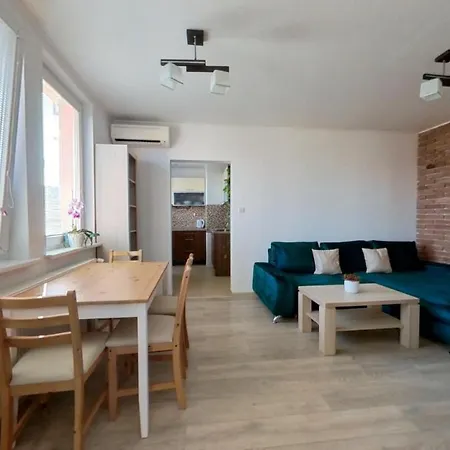 דירה Air Conditioned, 2 Apartment, New City