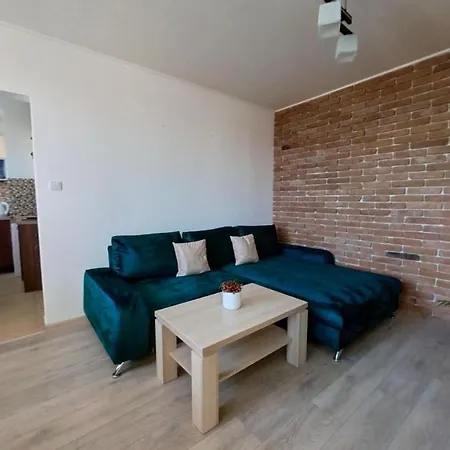 Air Conditioned, 2 Apartment, New City דירה *