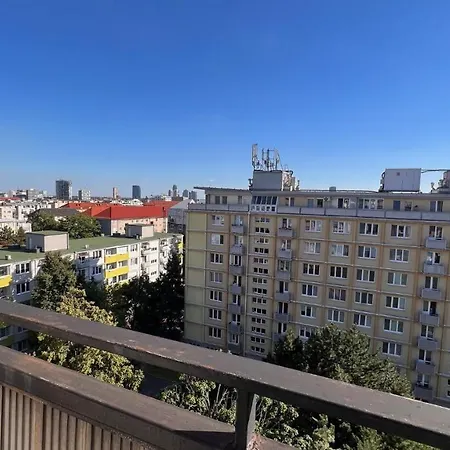 Air Conditioned, 2 Apartment, New City *